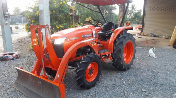 ขายรถไถ L3608 ปี55 ใช้งาน1500ชั่วโมง อุปกรณ์ครบ ดันหน้า ผานหลัง โรตารี่ เอกสารพร้อมโอน ราคา320,000 สนใจโทร 090-8588220คุณนะ 093-3258446คุณบิว หรือเข้าดูสินค้าอื่นๆได้ที่ www.narong2truck.com หรือ www.truck.in.th/498 หรือเพจFacebook ณรงค์ ซื้อขายรถมือสอง ( ขายรถไถ L3608 ปี55 ใช้งาน1500ชั่วโมง อุปกรณ์ครบ ดันหน้า ผานหลัง โรตารี่ เอกสารพร้อมโอน ราคา320,000 สนใจโทร 090-8588220คุณนะ 093-3258446คุณบิว หรือเข้าดูสินค้าอื่นๆได้ที่ www.narong2truck.com หรือ www.truck.in.th/498 หรือเพจFacebook ณรงค์ ซื้อขายรถมือสอง (