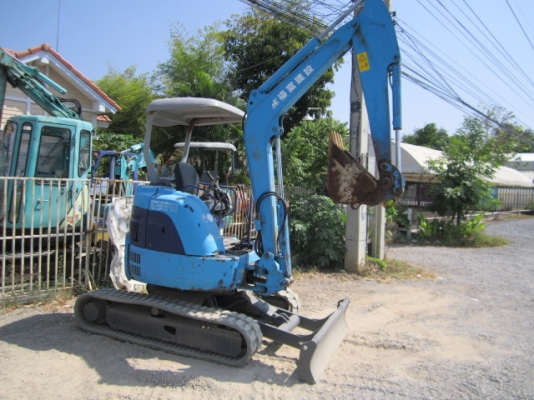 ขายรถแบล็คโฮ HITACHI EX30 ขายรถแบล็คโฮ HITACHI EX30
