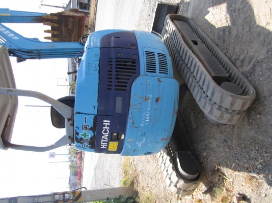 ขายรถแบล็คโฮ HITACHI EX30 ขายรถแบล็คโฮ HITACHI EX30