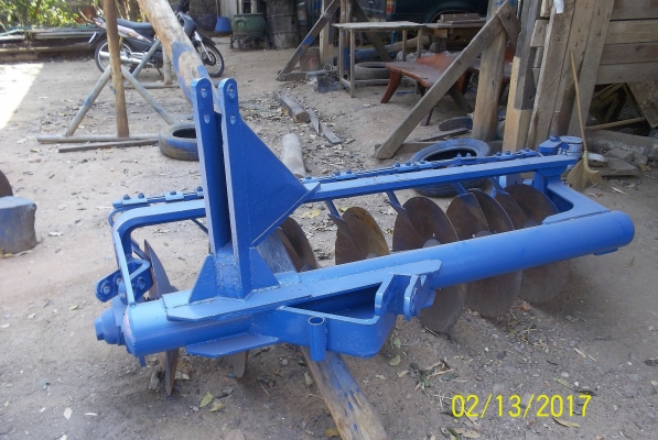 ขายผาน 7 cmt ฃลบุรีเมืองทอง รุ่นใหม่ น้๊อต 4 ตัว ขายผาน 7 cmt ฃลบุรีเมืองทอง รุ่นใหม่ น้๊อต 4 ตัว