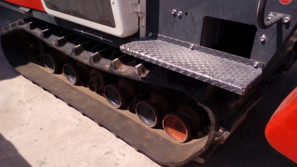 ขายคูโบต้าDC70สภาพเหมือนใหม่470000ทะเบียนเต็มเล่มพร้อมโอน ขายคูโบต้าDC70สภาพเหมือนใหม่470000ทะเบียนเต็มเล่มพร้อมโอน