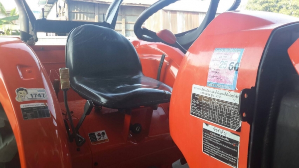 ขายรถไถ kubota L4708 ปี55 พร้อมใช้ เอกสารพร้อมโอน