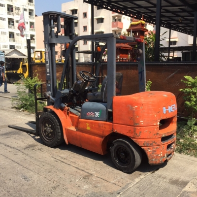 ขายรถโฟร์คลิฟท์ดีเซล 3.5ตัน 4เมตร ขายรถโฟร์คลิฟท์ดีเซล 3.5ตัน 4เมตร