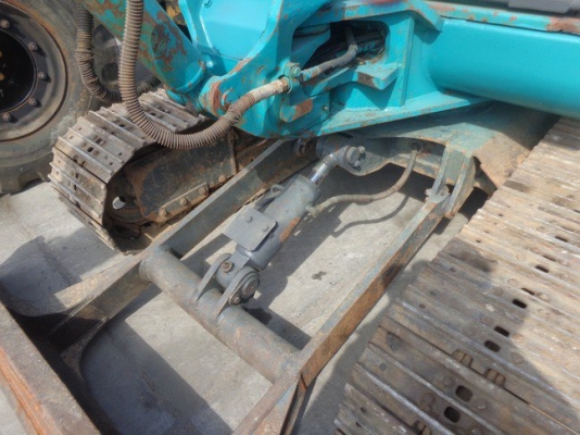 ขายรถขุดKomatsu pc 40-7 มีลายหัวเจาะ เก่านอกแท้ 470,000 บาท สนใจต่อรองราคาได้