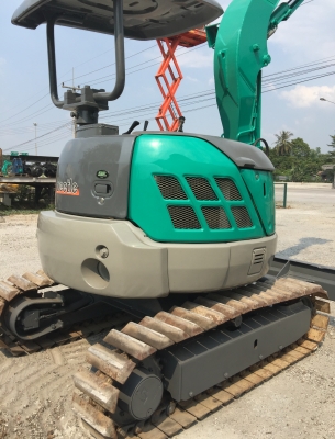 KOBELCO SK30SR-2E (PC30) ปี2004 ชั่วโมงทำงาน 2600ชั่วโมง เก่าจากญี่ปุ่นไม่เคยใช้งานในไทย