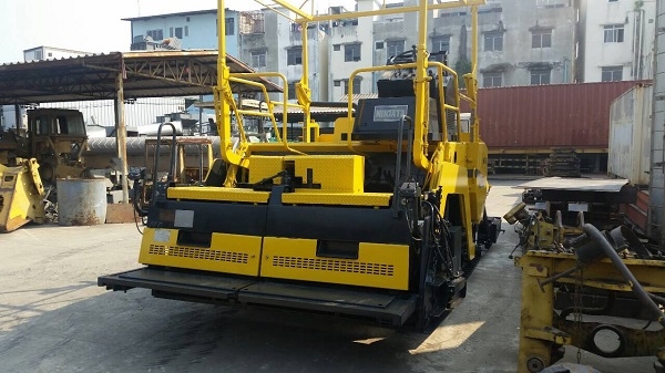 รถปูยาง Nigata NFB6C ปูได้ 4 เมตร ตีนแทรก รถเก่านอก นำเข้าจากญี่ปุ่น พร้อมใช้งาน