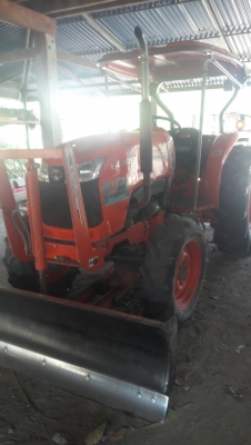 ขายดาวน์ รถไถ L 4708  SP  อุปกร 3 ชิ้น ปี 57  1400 ซ.ม 170000 เหลือ 4 ปีละ  135000  บาท   ดูรถที วันทูคอล 098 6683-479 dtac 094 283-9369 สิทธิ์ คับ