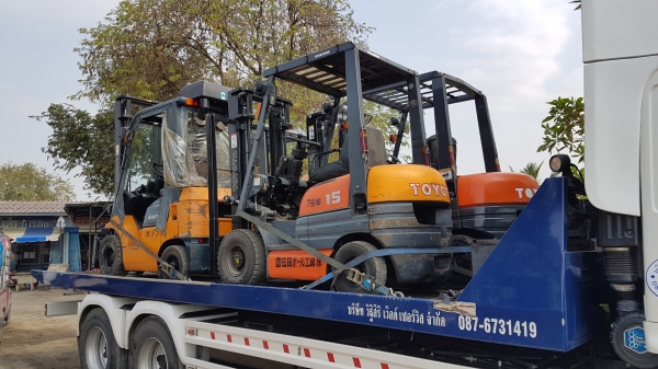 ขายด่วนรถยกTOYOTA 6FG15ยก1.5ตันเสาสูง3เมตรเคื่องโตต้า4สูบ5Kเบนซินติดแก็สได้ยางตัน4เส้นรถนอกเพิ่งนำเข้ามายังไม่เคยใช้งานในเมืองไทยเลย ขายด่วนรถยกTOYOTA 6FG15ยก1.5ตันเสาสูง3เมตรเคื่องโตต้า4สูบ5Kเบนซินติดแก็สได้ยางตัน4เส้นรถนอกเพิ่งนำเข้ามายังไม่เคยใช้งานในเมืองไทยเลย