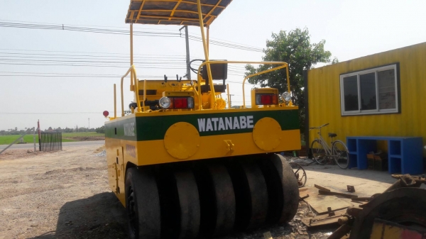 รถบดล้อยาง9ล้อ WATANABE WP902B ระบบฉีดน้ำพร้อม เอกสารเล่มทะเบียน รถบดล้อยาง9ล้อ WATANABE WP902B ระบบฉีดน้ำพร้อม เอกสารเล่มทะเบียน