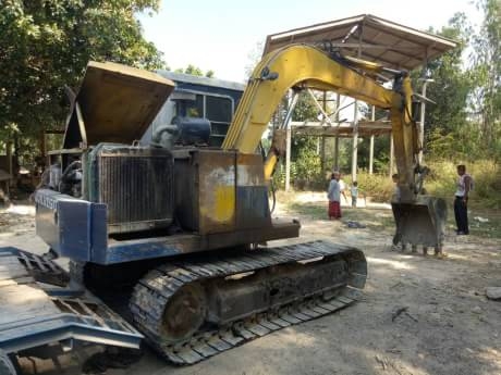 KOMATSU PC60-2+เทนเลอร์