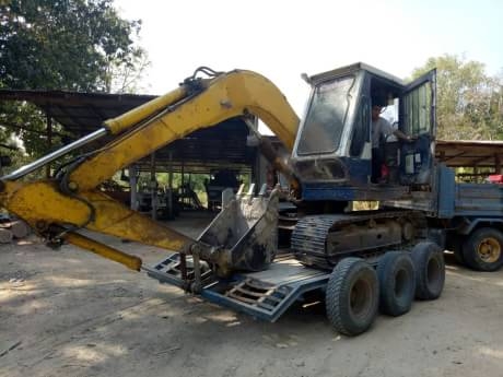 KOMATSU PC60-2+เทนเลอร์