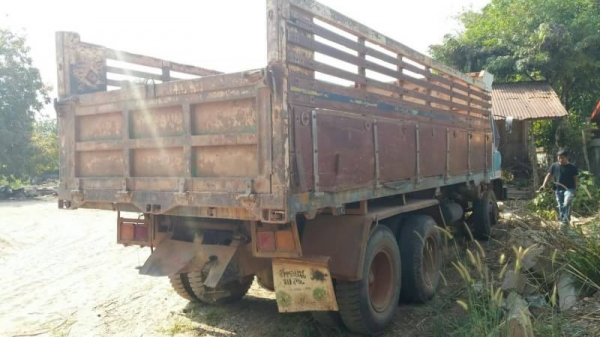 ขาย 485,000 HINO .F 17.วางเครื่องHO7D.195แรงสโลยก.ดั้มหัวบาง ยางดี คัดซีสวย รถสวยพร้อมใช้เอกสารพร้อม