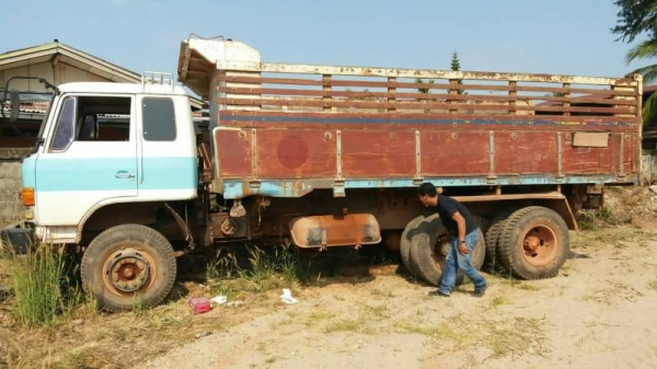 ขาย 485,000 HINO .F 17.วางเครื่องHO7D.195แรงสโลยก.ดั้มหัวบาง ยางดี คัดซีสวย รถสวยพร้อมใช้เอกสารพร้อม