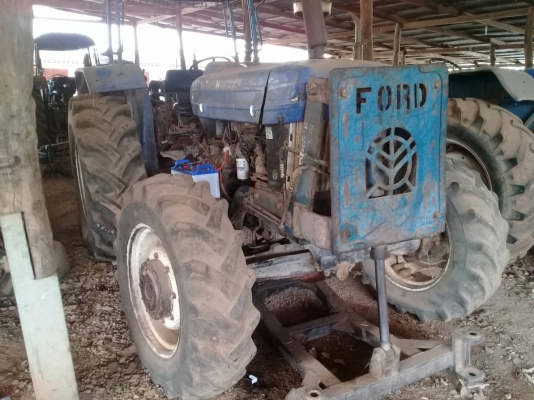 ขายรถไถ FORD 6610 AT 2 เพลาสภาพเดิมๆเอกสารทะเบียน ขายรถไถ FORD 6610 AT 2 เพลาสภาพเดิมๆเอกสารทะเบียน