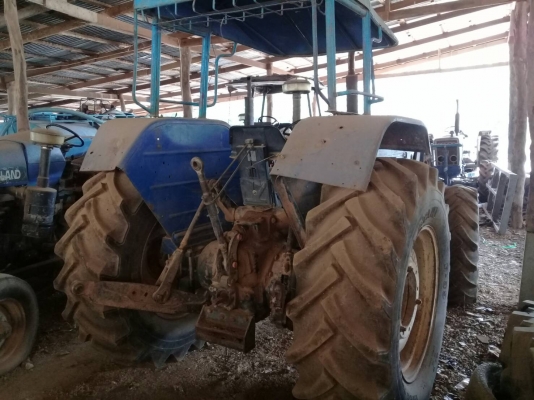 ขายรถไถ FORD 6610 AT 2 เพลาสภาพเดิมๆเอกสารทะเบียน ขายรถไถ FORD 6610 AT 2 เพลาสภาพเดิมๆเอกสารทะเบียน