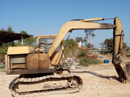 ขายรถแบ็คโฮ  MITSUBISHI  60