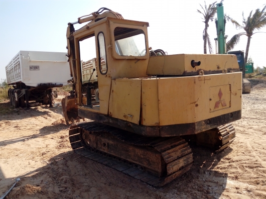 ขายรถแบ็คโฮ  MITSUBISHI  60