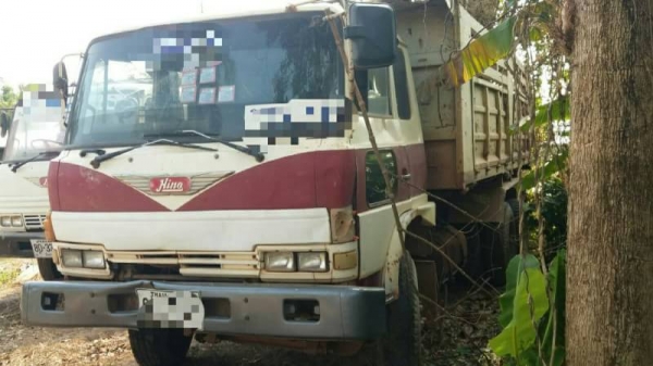 ขาย 450,000 HINO KT 925 วางเครื่องHO7D.195แรงสโลยก.ช่วงล่าง240 เพลาใหญ่ดั้ม หัวบาง ยางพอดี คัดซีสวย ขาย 450,000 HINO KT 925 วางเครื่องHO7D.195แรงสโลยก.ช่วงล่าง240 เพลาใหญ่ดั้ม หัวบาง ยางพอดี คัดซีสวย