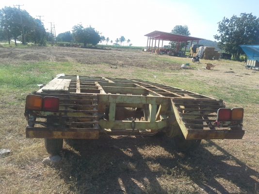 ขายเทเลอร์ ใส่แบคโฮ สนใจ โทร 081-2805754