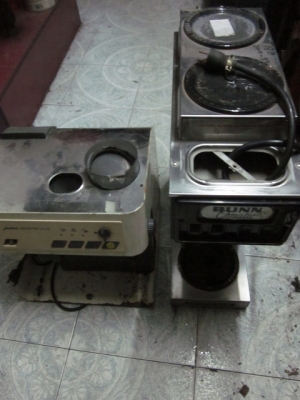 ขายตามสภาพ-เครื่องบด/ชงกาแฟ 2 เครื่อง เพียง 4,500 บาท