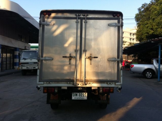 ต้องการขาย Isuzu 4 ล้อไม่ติดเวลา พร้อมหลังคาอลูมิเนียม 429000 [km