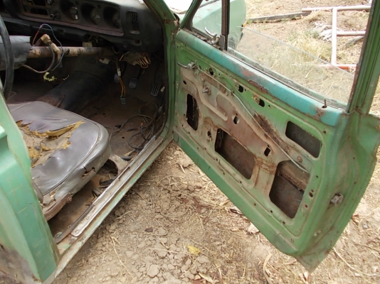 ลดกระจาย จัดไป 3900 หัวเก๋ง DUTSUN 620 ตามสภาพ