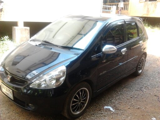 ขายดาวน์ Honda Jazz 04 IDSI ติดแก๊ส ประหยัดดี