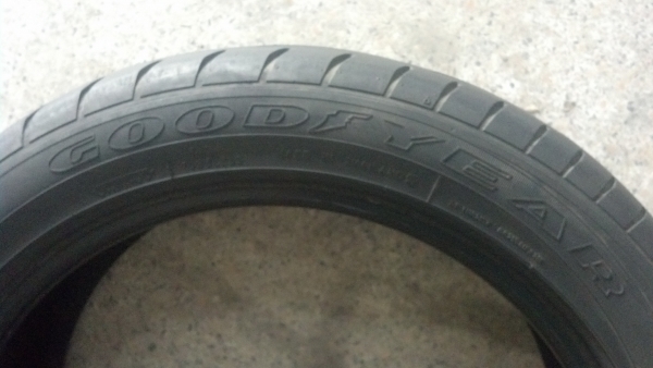 ยางกู๊ดเยียร์อีเกิลเอฟวัน 215 50 17