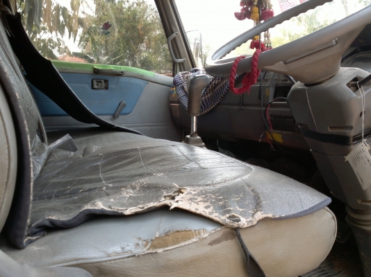 สมาชิกชาวทรัคจาก จ.อุตรดิตถ์จองแล้วครับ. ขาย HINO FC2W 120 แรง ปี 36 สมาชิกชาวทรัคจาก จ.อุตรดิตถ์จองแล้วครับ. ขาย HINO FC2W 120 แรง ปี 36