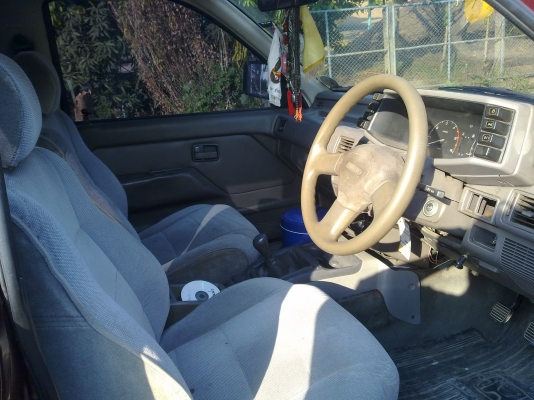 ISUZU แวน ปี93 เครื่อง3000โทโบอินเตอร์  พวงมาลัยเพาเวอร์ ดูได้ที่ ปทุมธานี