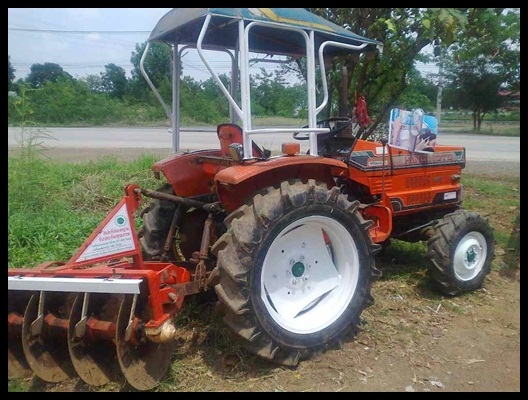 รถไถ HINOMOTO เครื่องดี สภาพสวย ขายด่วนๆ