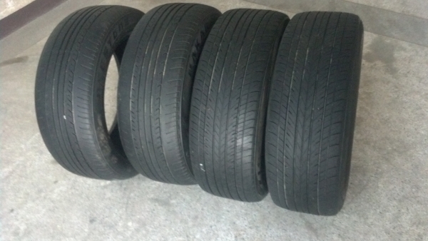 ยางขอบ 15 ขนาด 195 55 15 หนึ่งชุด 1600