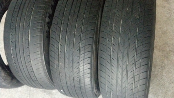 ยางขอบ 15 ขนาด 195 55 15 หนึ่งชุด 1600 ยางขอบ 15 ขนาด 195 55 15 หนึ่งชุด 1600