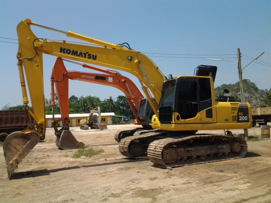 ขายด่วน!!! KOMATSU PC200-8 ไมล์ ชม.3785 สภาพสวยมากๆ พร้อมใช้งาน เอกสารเล่มทะเบียน ขายด่วน!!! KOMATSU PC200-8 ไมล์ ชม.3785 สภาพสวยมากๆ พร้อมใช้งาน เอกสารเล่มทะเบียน