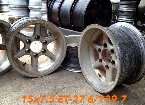 ขายล้อ SRS III แท้ Germany ขอบ 15x7.5 ออฟ-27 ใส่ 6 รู ออฟลึก สภาพเดิม แห้งๆ ครับ