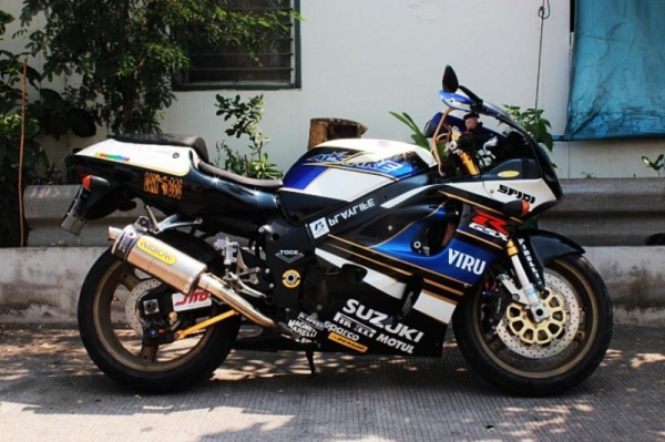 SUZUKI SRAD 750 ปี 97 สเปคอเมริกา INV.เบาๆ 79000 บาท