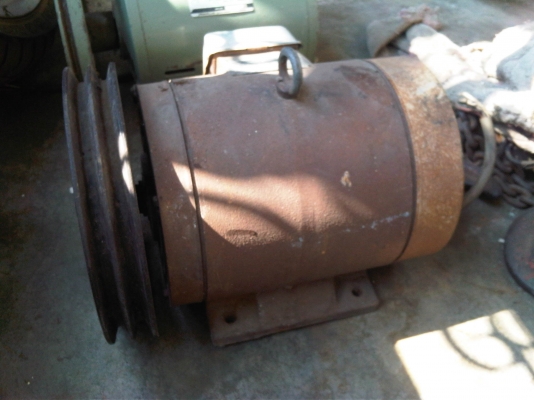 ขายมอเตอร์ไฟฟ้า 5 แรง super line ไฟ3สาย(ใช้ไฟเมืองไทยได้เลย)