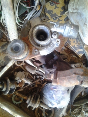 ขายเทอร์โบ เครื่อง2L 2400 ขายเทอร์โบ เครื่อง2L 2400