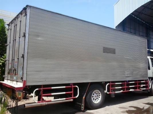 ขายตู้ทึบ รถบรรทุก 6 ล้อ 7.20 เมตร