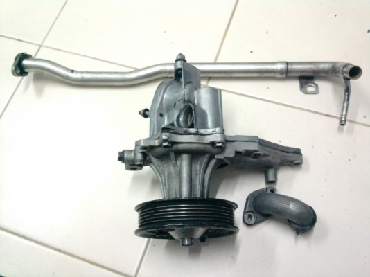 ปั้มน้ำเจ+พัดลมฟรีปั้ม