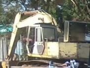 SUMITOMO F2 LS2800 เครื่องเดิมปั๊มเดิมสภาพดีมากไม่มีเยิ้ม บูมอาร์มสวยไม่มีปะ ช่วงล่างเอวแน่น โรลเลอร์ โซ่บูทใบแทรกหนาดีเต็มดีประมาณ 70\% พร้อมทำงานได้เลย ราคาต่อรองได้ครับ