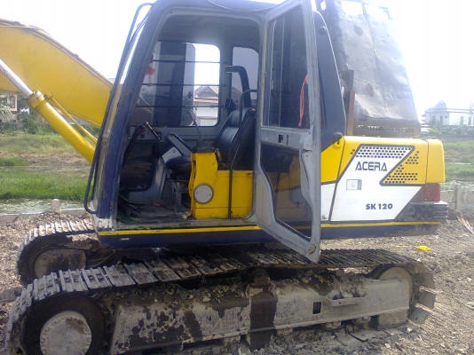 ขาย แบคโฮ kobelco sk120-3