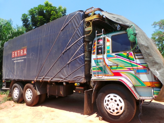 ISUZU 175 แรงม้า หัวเดิม เครื่องเดิม คัซซีสวยตลอดแนว ยางเต็มสิบเส้นค่ะ