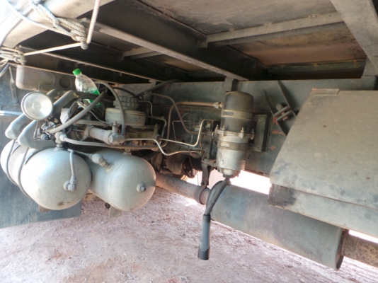 ISUZU 175 แรงม้า หัวเดิม เครื่องเดิม คัซซีสวยตลอดแนว ยางเต็มสิบเส้นค่ะ