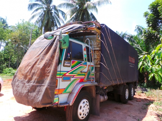ISUZU 175 แรงม้า หัวเดิม เครื่องเดิม คัซซีสวยตลอดแนว ยางเต็มสิบเส้นค่ะ