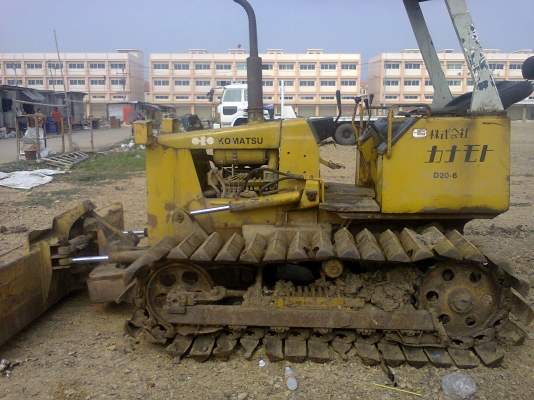 ขาย แทรคเตอร์ D20 รุ่น 6 ห้ากระบอก