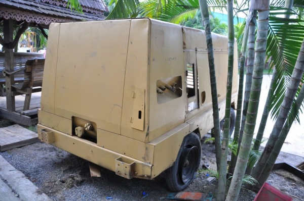 ขาย เทลเลอร์ใหญ่AIRMAN EC210Z มีปั้มลมครบ(ขาดเครื่อง) นำเข้าญี่ปุ่น ขาย29,000บาทเท่านั้น!!!