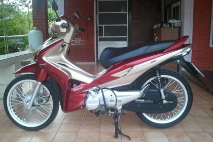 ธารนนทบุรี//ขาย honda wave110i at สวยๆ ราคา22,000บาท เอกสารพร้อมโอนค่ะ