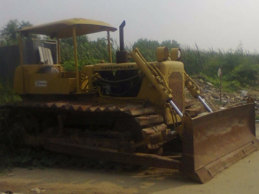 ขาย แทรคเตอร์ CAT D4D (จบที่ 260,000.-) ขาย แทรคเตอร์ CAT D4D (จบที่ 260,000.-)