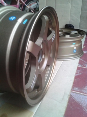 TE37ของใหม่ งานเบาๆครับ  ขอบ15"4รู100 กว้าง6.5"off40ขอบชา เหลือชุดเดียวแล้วครับ ( 8,500บ.)